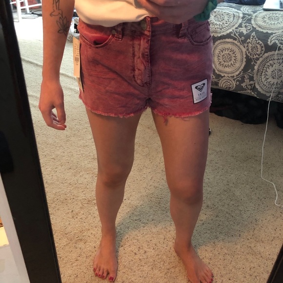 ❌SOLD❌ Roxy High-Waisted Shorts - Picture 2 of 7